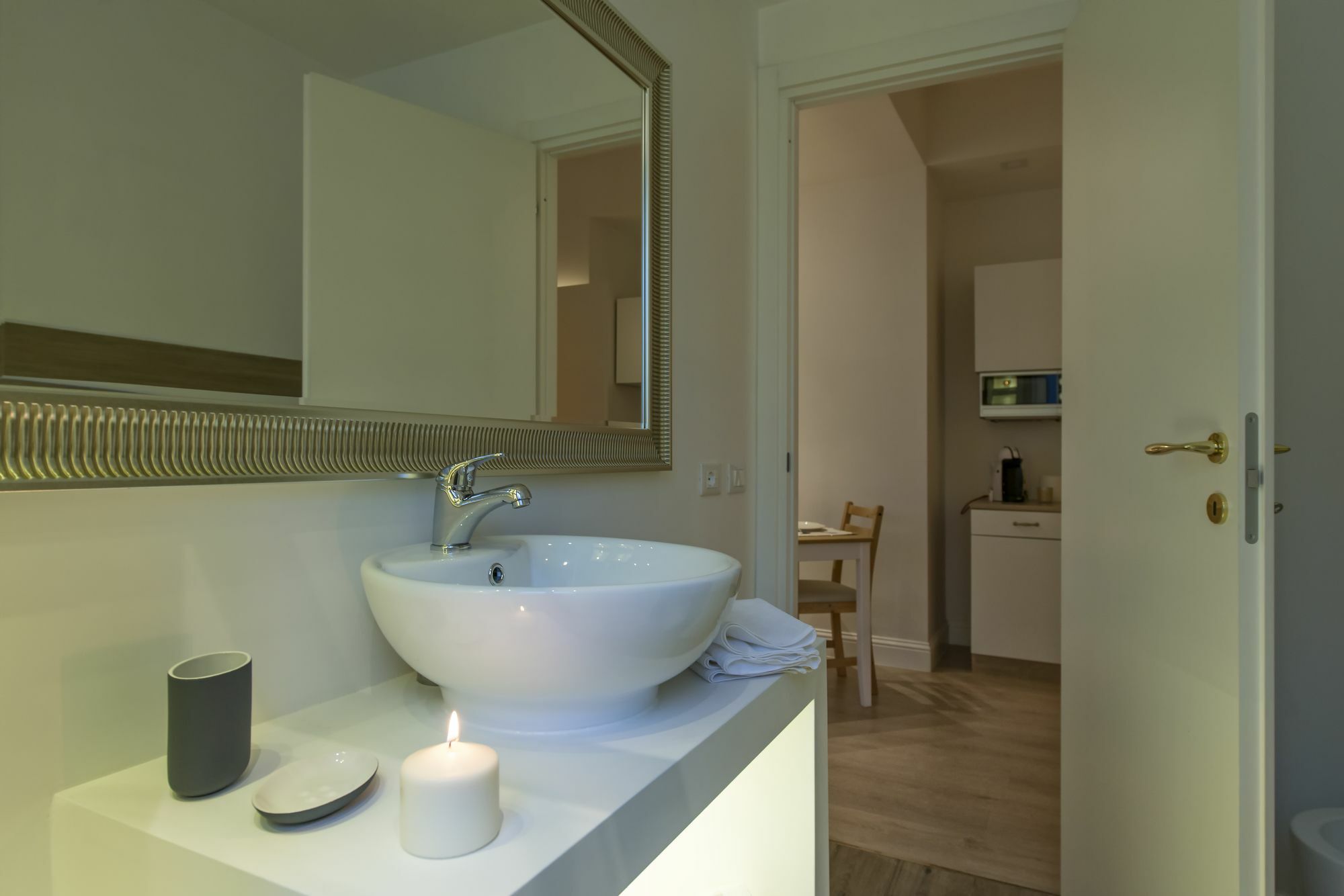 Aruna Suites Rome Bagian luar foto