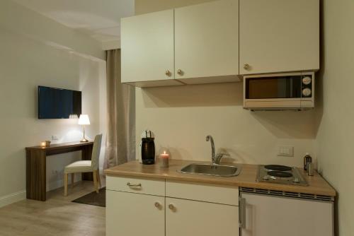 Aruna Suites Rome Bagian luar foto